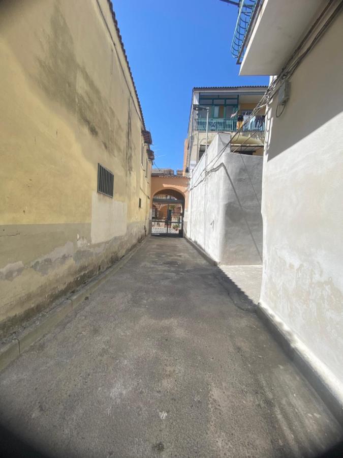 Daly Home Intero Appartamento Mugnano di Napoli Bagian luar foto