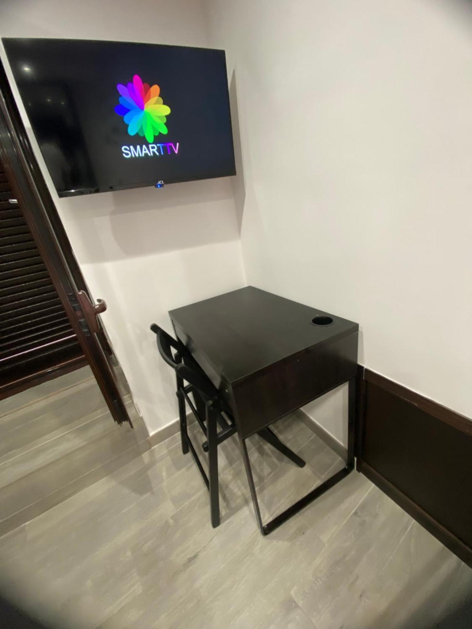 Daly Home Intero Appartamento Mugnano di Napoli Bagian luar foto