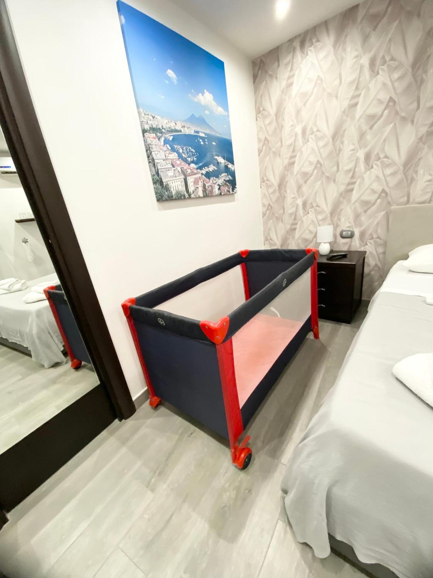 Daly Home Intero Appartamento Mugnano di Napoli Bagian luar foto