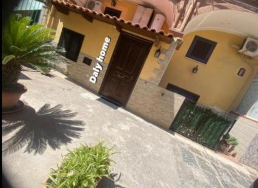 Daly Home Intero Appartamento Mugnano di Napoli Bagian luar foto